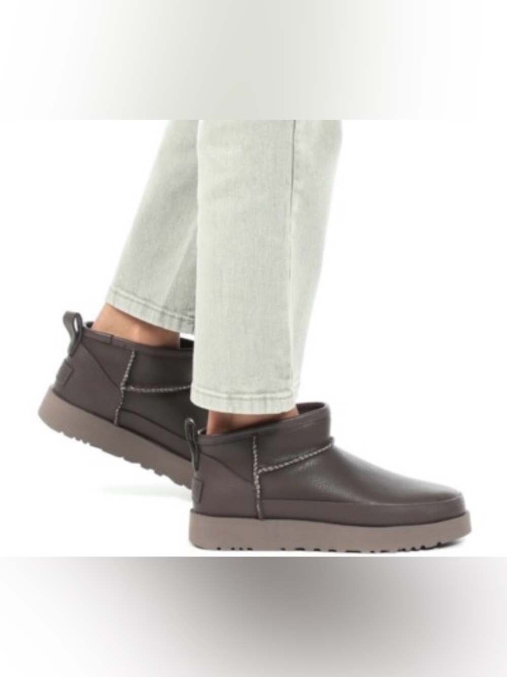 UGG Women’s Classic Ultra Mini Sugar Thunder boot